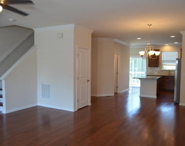1124 Finch Court - Photo Thumbnail 29
