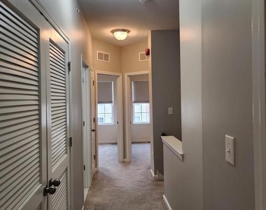 2207 Evin Dr - Photo Thumbnail 11