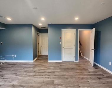 2207 Evin Dr - Photo Thumbnail 34