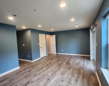 2207 Evin Dr - Photo Thumbnail 33