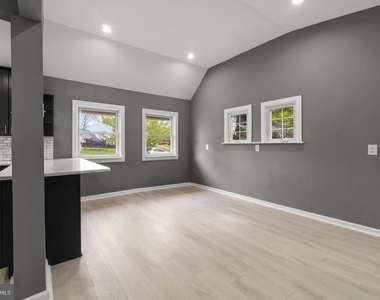 3 Indian Creek Way - Photo Thumbnail 6