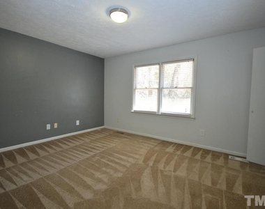 1208 Carlton Avenue - Photo Thumbnail 16