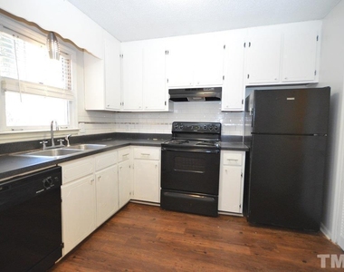 1208 Carlton Avenue - Photo Thumbnail 11