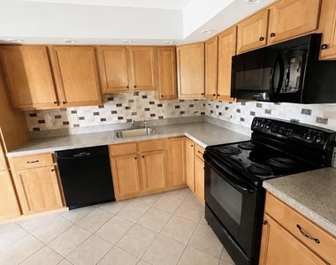 1575 W Street Road - Photo Thumbnail 2