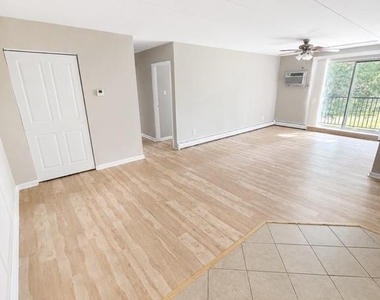 1575 W Street Road - Photo Thumbnail 1