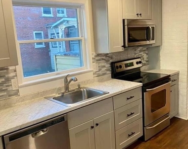 121 Mulberry Street - Photo Thumbnail 4