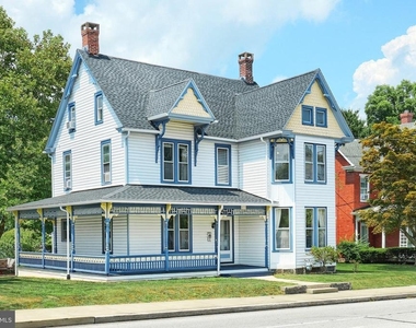 412 Carlisle Street - Photo Thumbnail 1