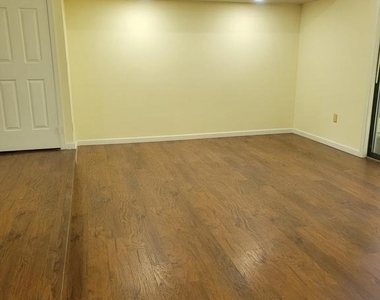 11 Harris Court - Photo Thumbnail 12