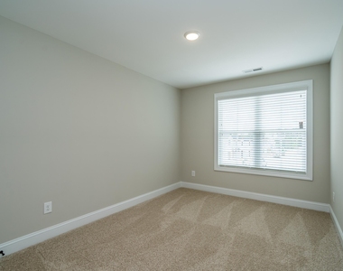 26 Bull River Street - Photo Thumbnail 11