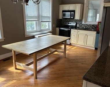 269 W Kings Highway - Photo Thumbnail 4