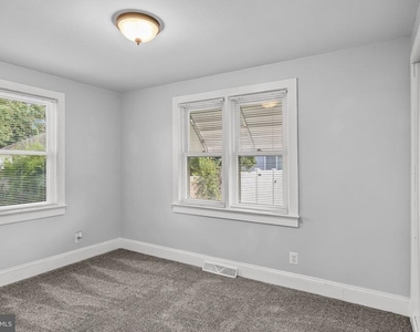 505 Hazel Avenue - Photo Thumbnail 11