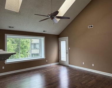4920b Dunbarton Road - Photo Thumbnail 17