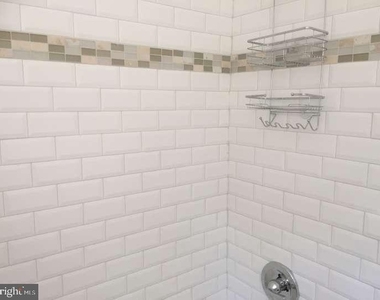 208 Haddon Road - Photo Thumbnail 6