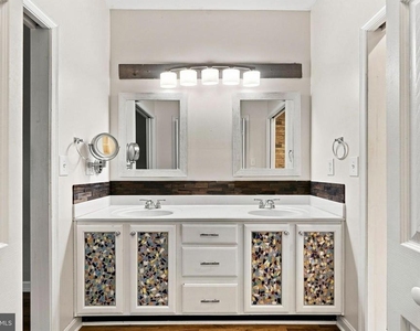 17226 Crab Pot Lane - Photo Thumbnail 24