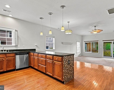 17226 Crab Pot Lane - Photo Thumbnail 11