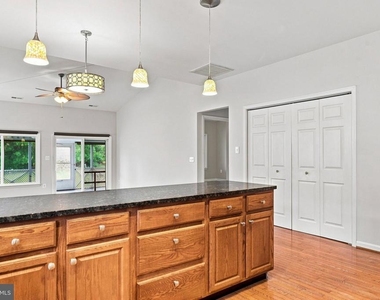 17226 Crab Pot Lane - Photo Thumbnail 7
