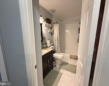 7285 Wood Hollow Terrace - Photo Thumbnail 17