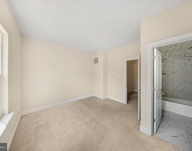 3525 Carnaby Street - Photo Thumbnail 27