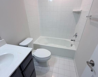 10501 Neil Armstrong Way - Photo Thumbnail 5