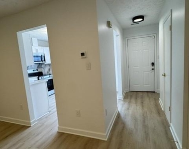 172 Azalea Court - Photo Thumbnail 3