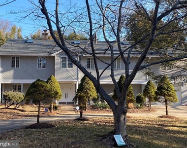 9917 Betteker Lane - Photo Thumbnail 1