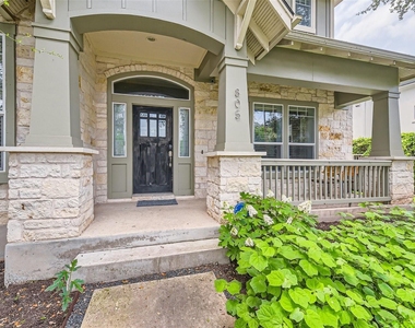805 W Mary St - Photo Thumbnail 3