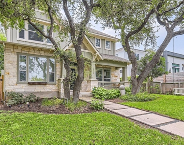 805 W Mary St - Photo Thumbnail 2