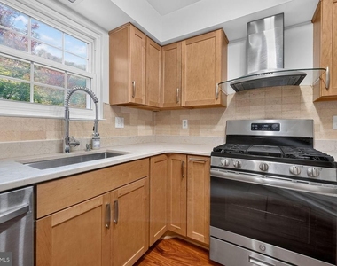 1608 Mithering Lane - Photo Thumbnail 12