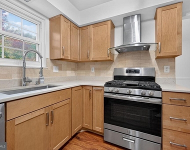 1608 Mithering Lane - Photo Thumbnail 13