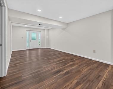 1608 Mithering Lane - Photo Thumbnail 30