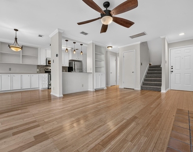 3845 Ranch Road 2222 - Photo Thumbnail 5
