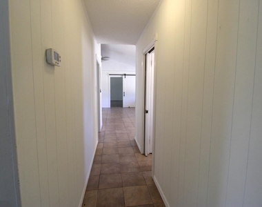 234 Cedar Holw - Photo Thumbnail 19