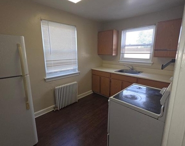 9863 Main Street - Photo Thumbnail 9