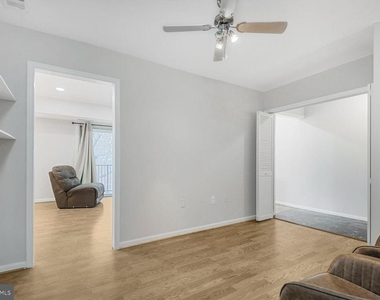 864 College Parkway - Photo Thumbnail 5