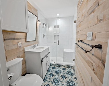1708 Ski Slope Dr - Photo Thumbnail 15