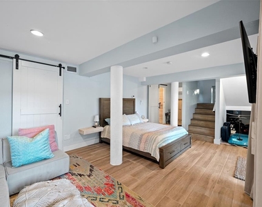 1708 Ski Slope Dr - Photo Thumbnail 11