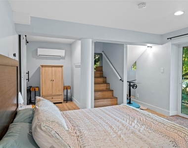 1708 Ski Slope Dr - Photo Thumbnail 13