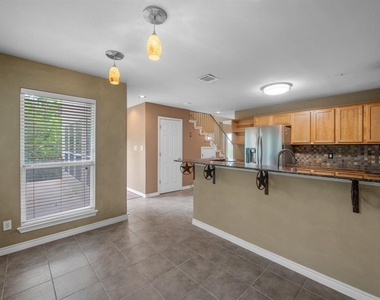 5306 Beacon Dr - Photo Thumbnail 5