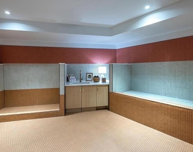 4710 Elm Street - Photo Thumbnail 44