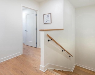 4710 Elm Street - Photo Thumbnail 14