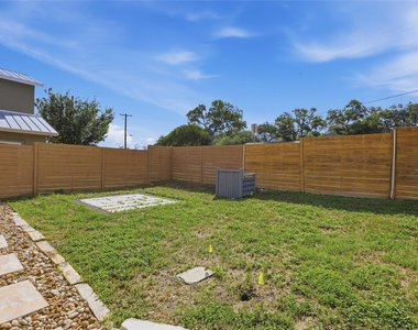 4124 Valley View Rd - Photo Thumbnail 35