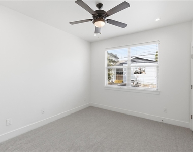 4124 Valley View Rd - Photo Thumbnail 32