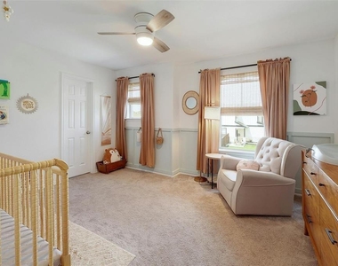 516 Hugenot Way - Photo Thumbnail 22
