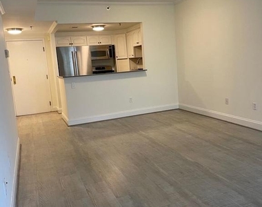 4808 Moorland Lane - Photo Thumbnail 5