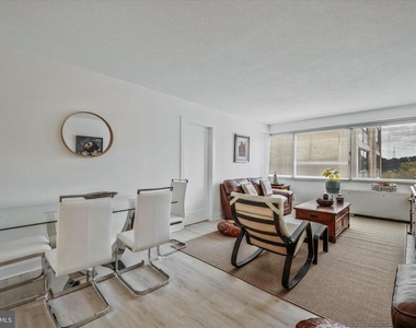 4515 Willard Avenue - Photo Thumbnail 4