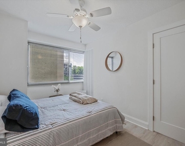 4515 Willard Avenue - Photo Thumbnail 24