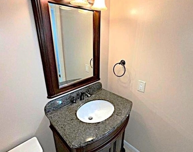 7827 Havenside Terrace - Photo Thumbnail 11