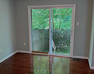 7827 Havenside Terrace - Photo Thumbnail 5