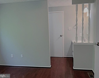 7827 Havenside Terrace - Photo Thumbnail 26