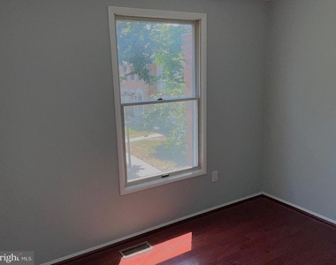 7827 Havenside Terrace - Photo Thumbnail 22